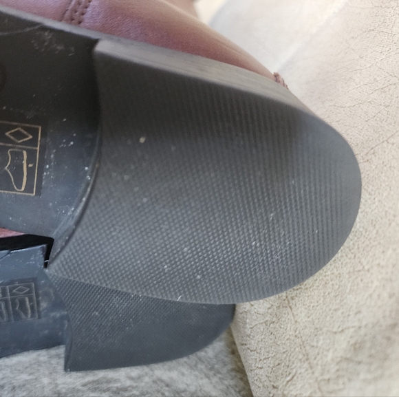 Aldo leather Tall Boots Faux Fur Lining Women Size US 7.5 Back Zip - Picture 10 of 13